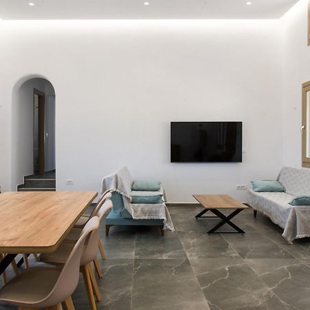 Maistros Apartments Mykonos Ftelia  Ngoại thất bức ảnh